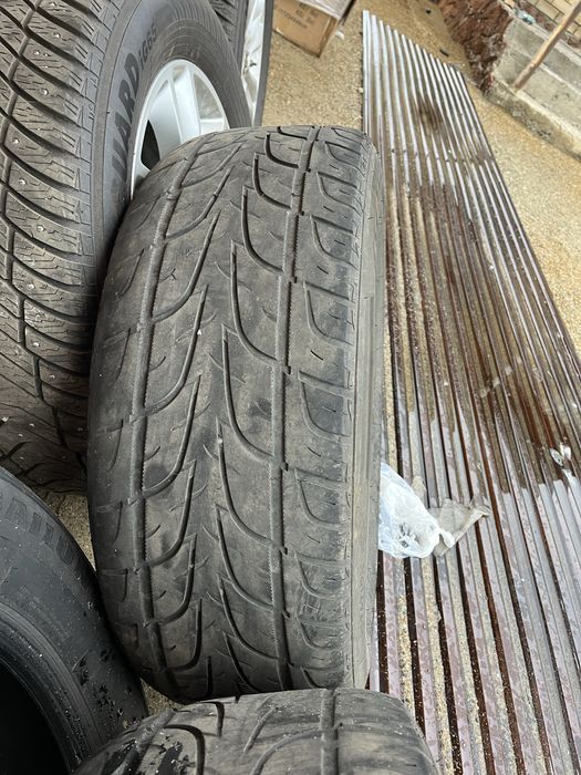 Шины на Патрол.