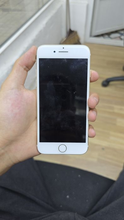 Iphone 7 телефон сатылады