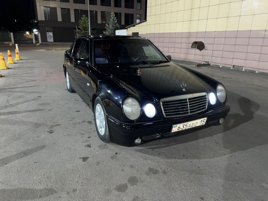 Продам мерседес w210