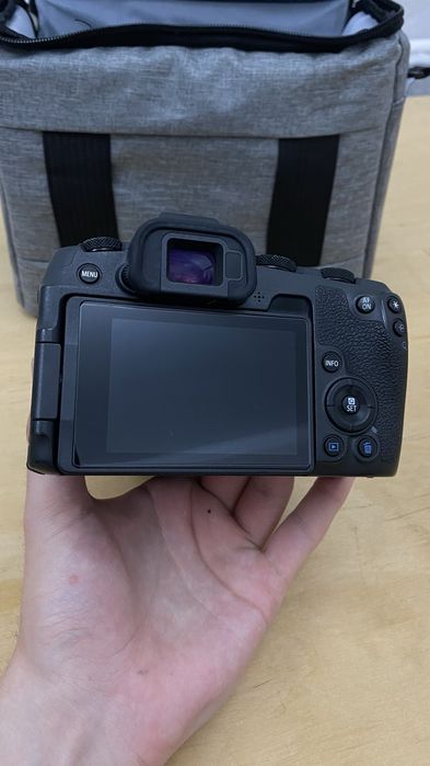 Фотоаппарат камера canon rp