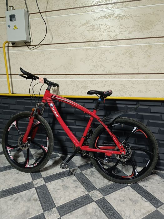 Продам велосипед BMW