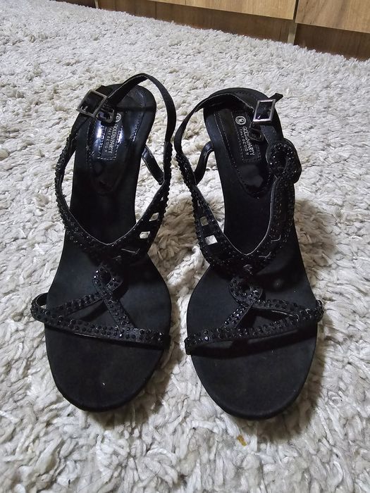 Продам обувь женскую