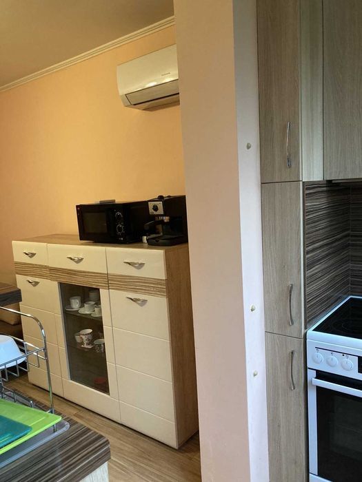 Дава се под наем Двустаен апартамент в София, Полигона - 47 кв.м за 460 € - Снимка #2