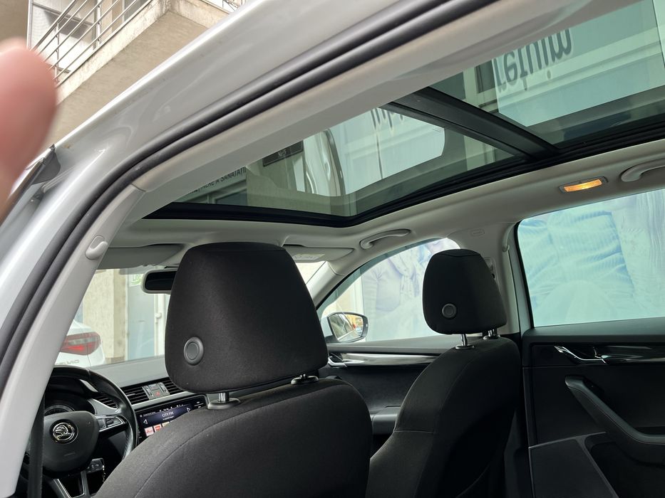 Skoda Octavia lll  1.4 TSI  + CNG  , DSG  + Panoramic !