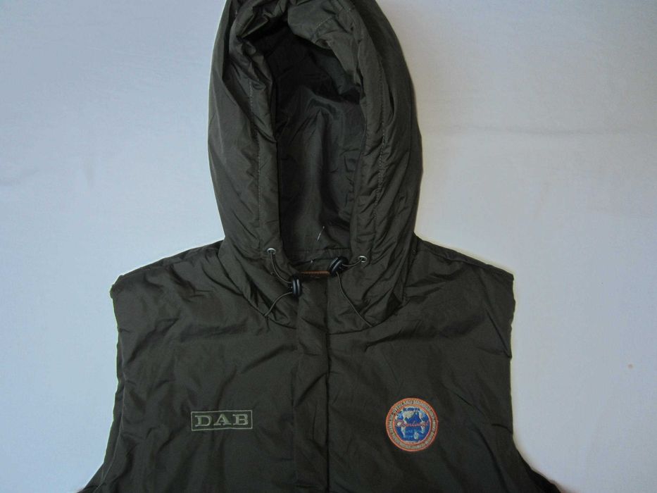 Vesta Overland DAB, masura XXL, gluga , grosime medie, stare f.buna