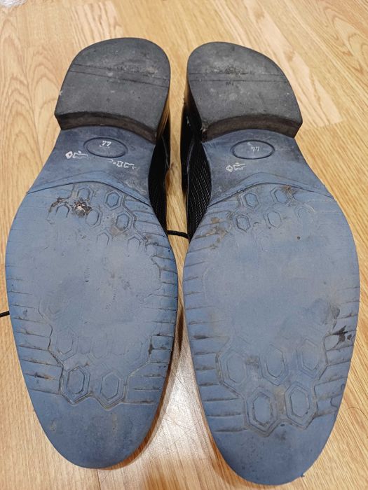 Pantofi barbati in stare buna