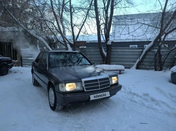 продам сторечка мерса 190