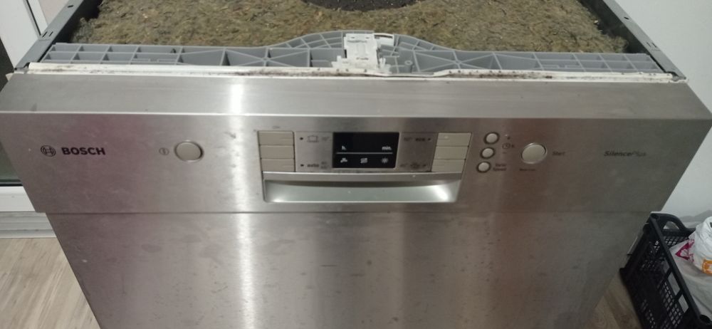 Съдомиялна Bosch