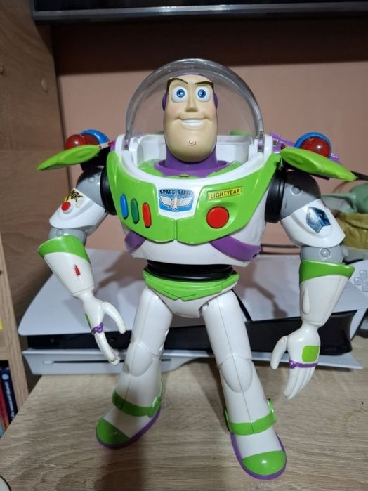 Toy Story Buzz interactiv. Action Armor.