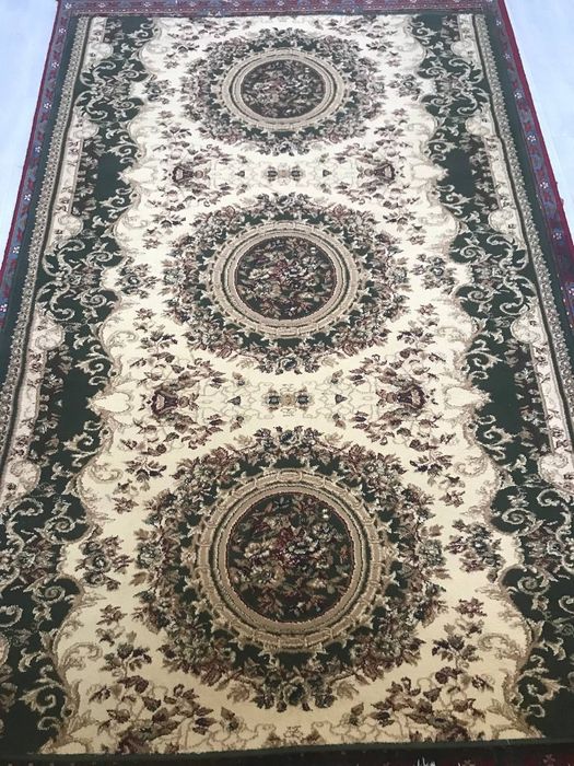 Продаю ковёр 2×3 м