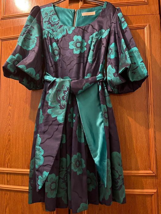 Новая одежда хорошего качества