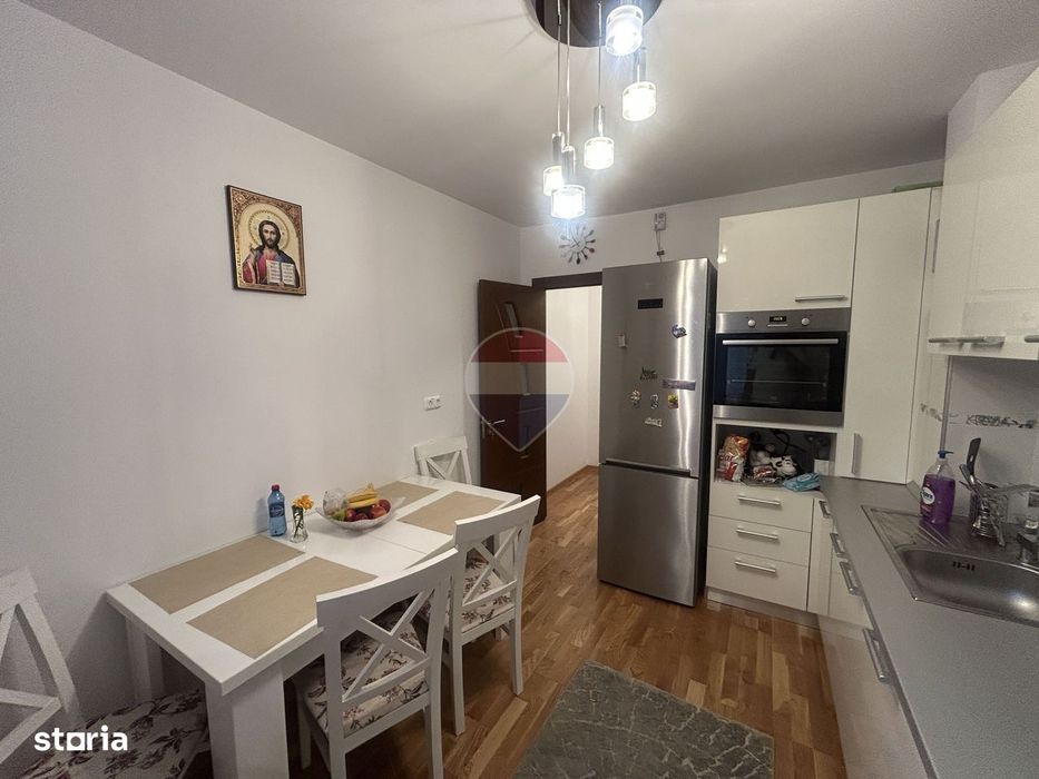 Apartament 3 camere de închiriat | Central Baia Mare | Modern