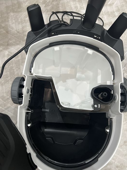 Перяща прахосмукачка Керхер