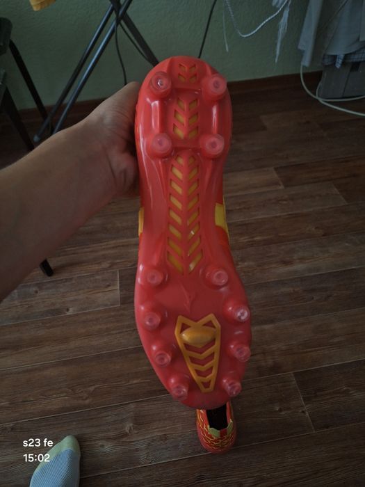 MIZUNO Red будсы