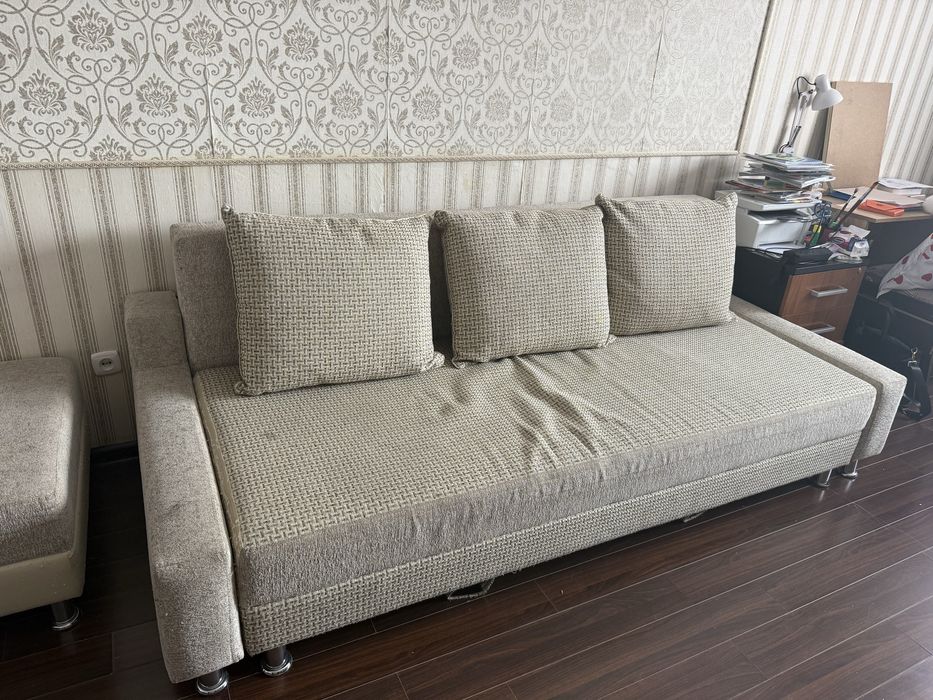 Диван в гостинную