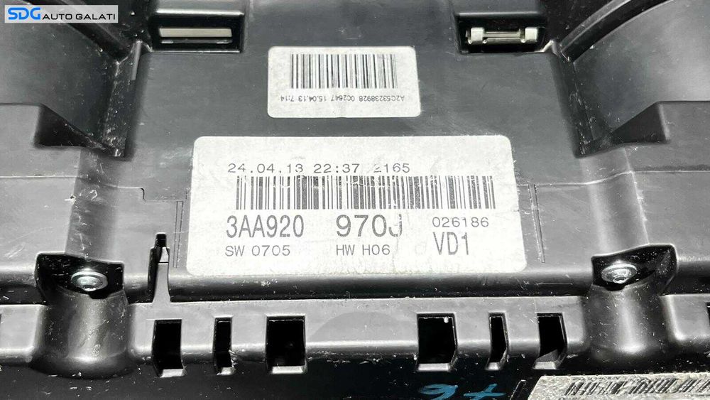 Ceas Ceasuri Cluster Instrumente Bord Volkswagen Passat B7 1.6 TDI 2010 - 2015 Cod 3AA920970J [LC0562]