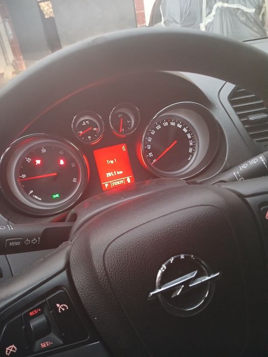 Opel Insignia an 2010 euro 5