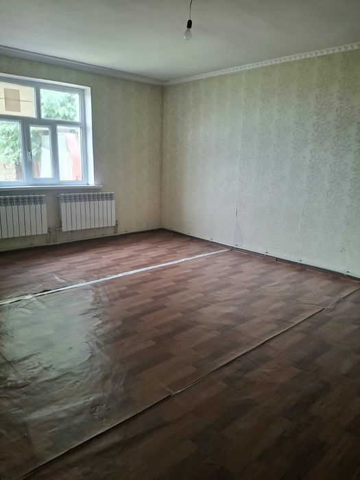 Үй жалға беріледі,қасында времянкасымен