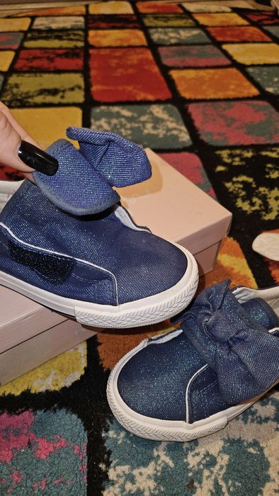 Pantofi  cu sclipici 29