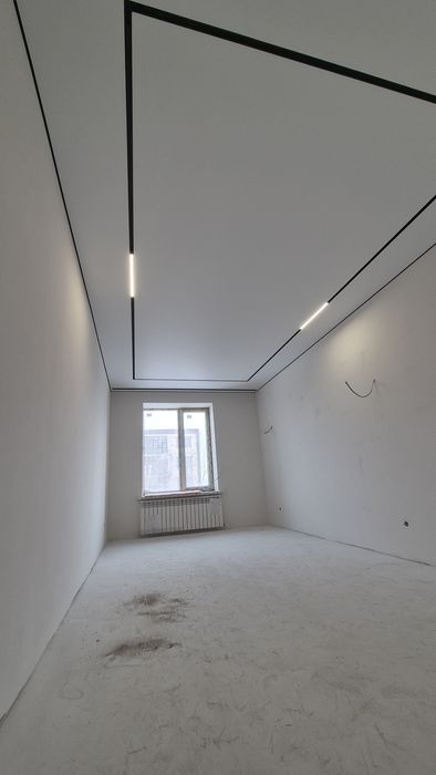 Натяжные потолки Акция на магнитные треки!!