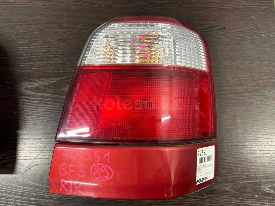Стоп сигнал Subaru Forester SF5 фонари