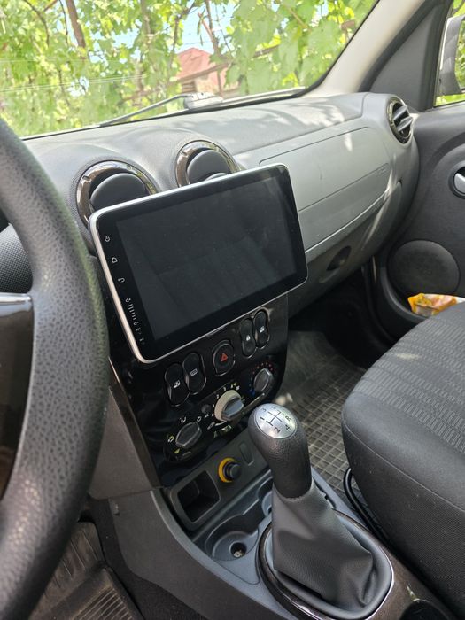 Tableta auto Dacia duster 2011