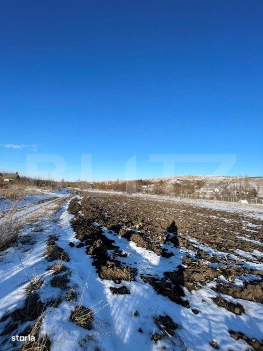 Teren intravilan, 3510mp, la 3 km de Falticeni