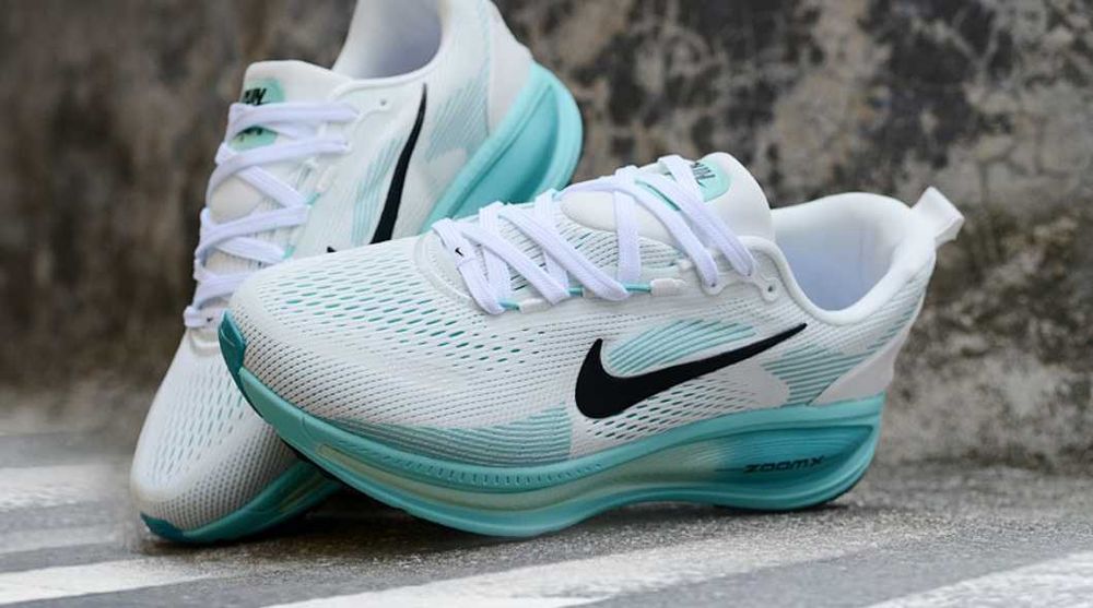 Нови дамски маратонки Nike Zoom Vomero 18 Light Blue