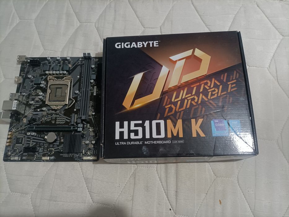 Vând placă de bază gigabyte  H510 M K socket 1200