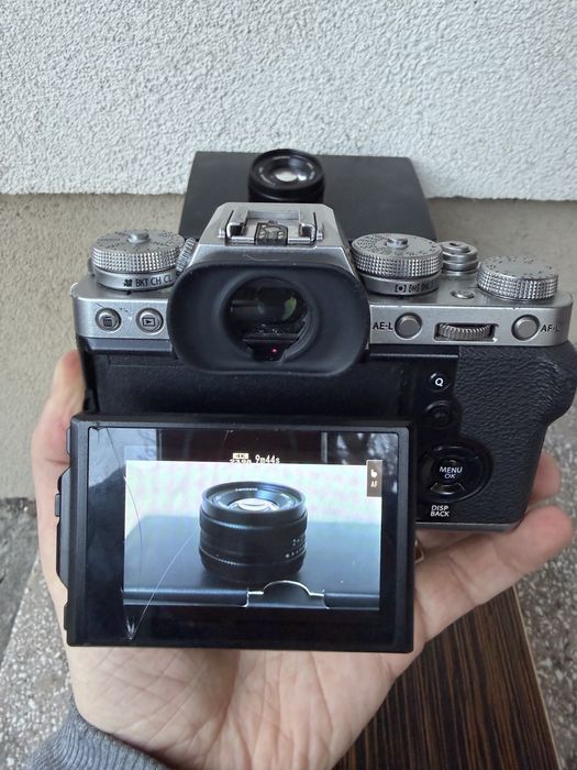 Fujifilm X-T3 in stare functionala buna LCD crapat