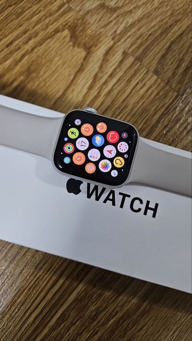 apple watch SE 2 41мм