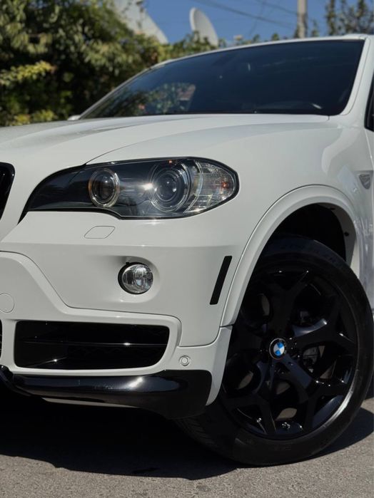 Bmw x5 e70 4.8 продаю