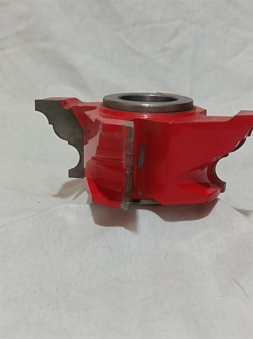 Продам фрезы на стационарный фрезер