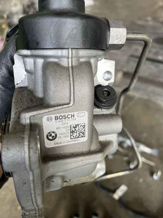 Помпа/дюзи/рейл бмв 1.8д 150 коня Б47Д20А ( pompa/diuzi bmw 1.8d 150 )