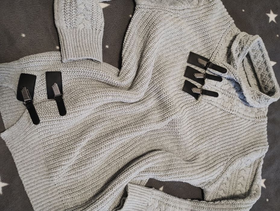 Pulovăr frumos dama M