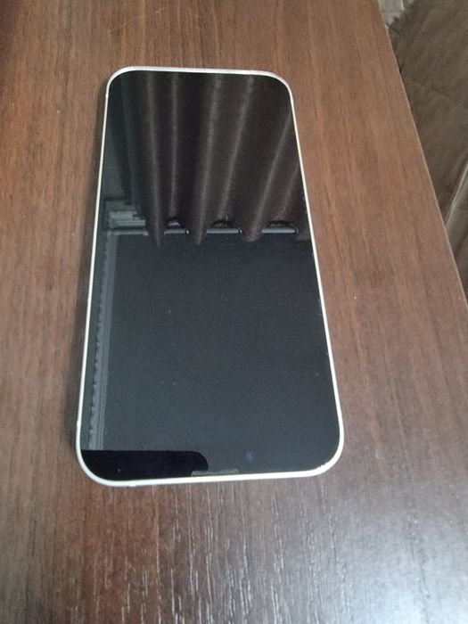 Продам IPhone 13  128g
