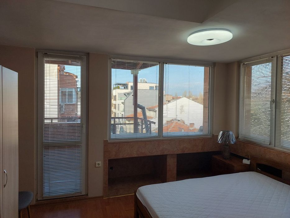 Дава се под наем Тристаен апартамент в Пловдив, Каменица 1 - 102 кв.м за 498.27 € - Снимка #8