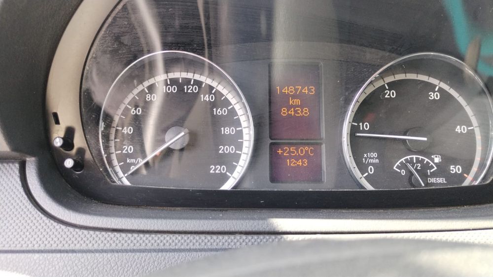 Vand Mercedes Vito mixt, 5 persoane