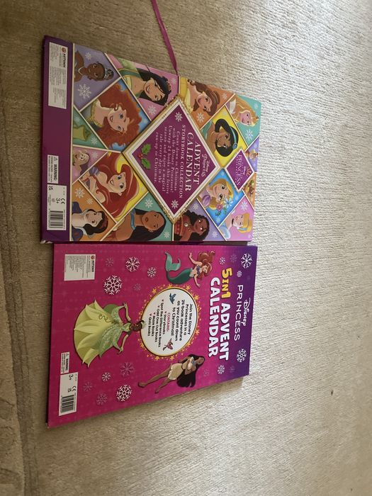 Calendare advent Disney cu pbesti in limba engleza