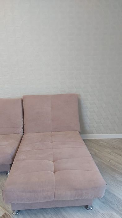 Диван модульные 2 шт, в отличном состоянии
