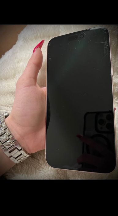 Iphone 15+ като нов