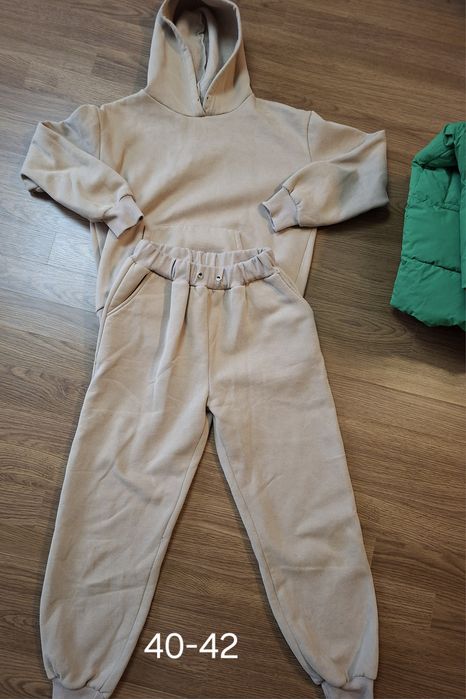 Куртки вещи за 10000