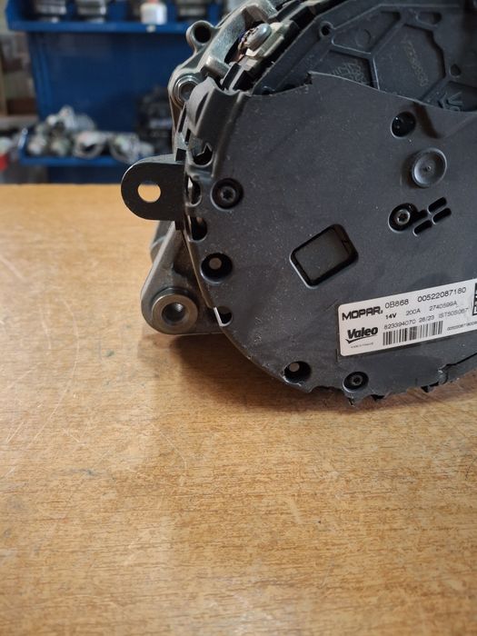 Alternator Fiat Panda(319) Fiat 500(322) 1.0i Hybrid  2015-