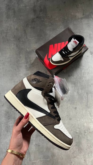Air Jordan 1 Retro High Travis Scott  SUEDE п