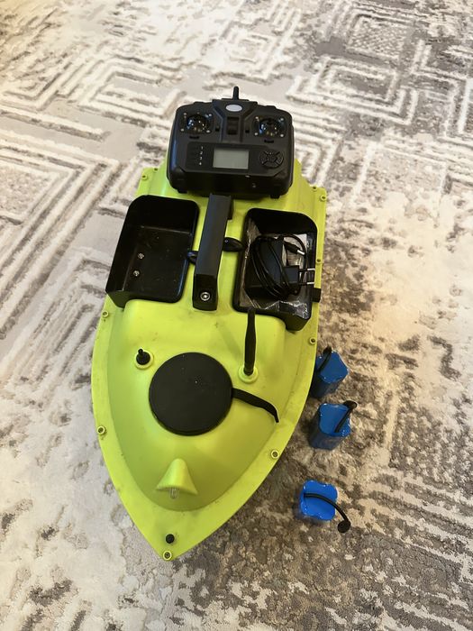 Кораблик для рыбалки