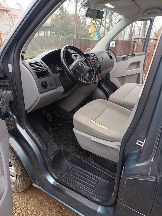 Vand Vw T5 Duba 3 locuri, motor 2500, an 2007
