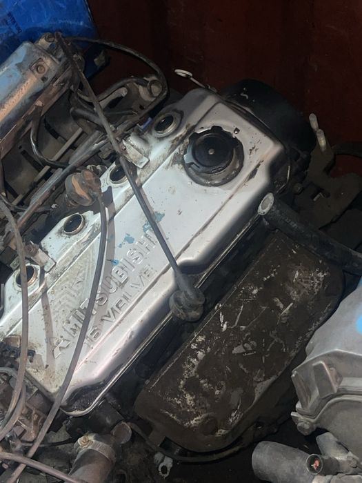 Привозной двигаьель митсубиси 1.8