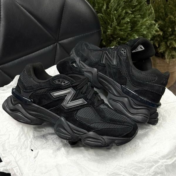 New Balance 9060 Triple Black Нови Маратонки [36-46 Номер] с Кутия