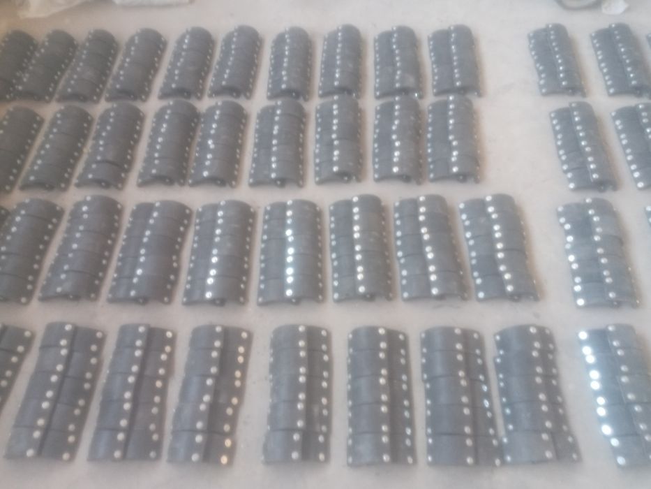 Isuzu  yuk aftomobillari uchun podrisornik ushkaga podushkacha