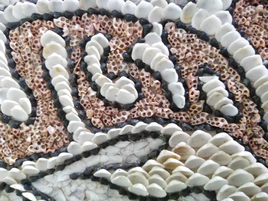 Decoratiune tip tablou handmade din elemente marine- goldenfish Cuba